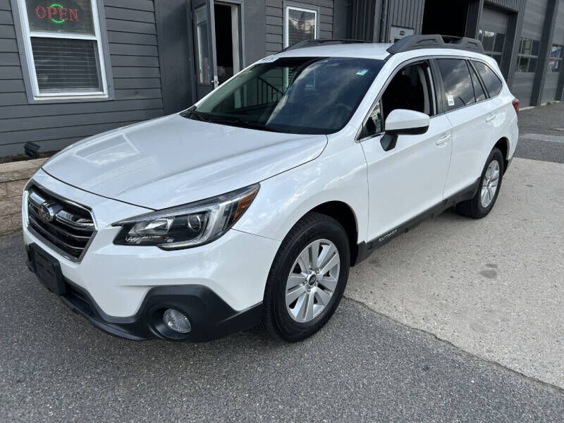 2018 SUBARU Outback