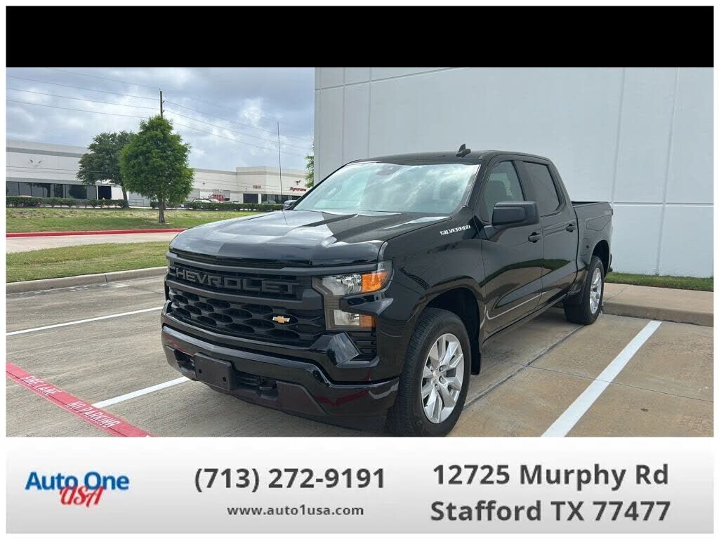 2024 CHEVROLET Silverado
