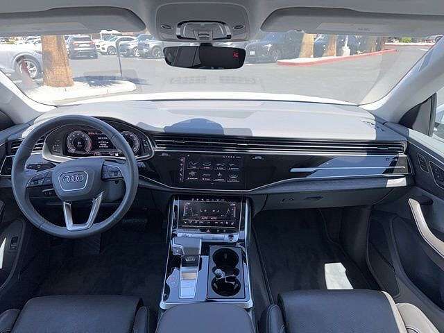 2023 Audi Q8