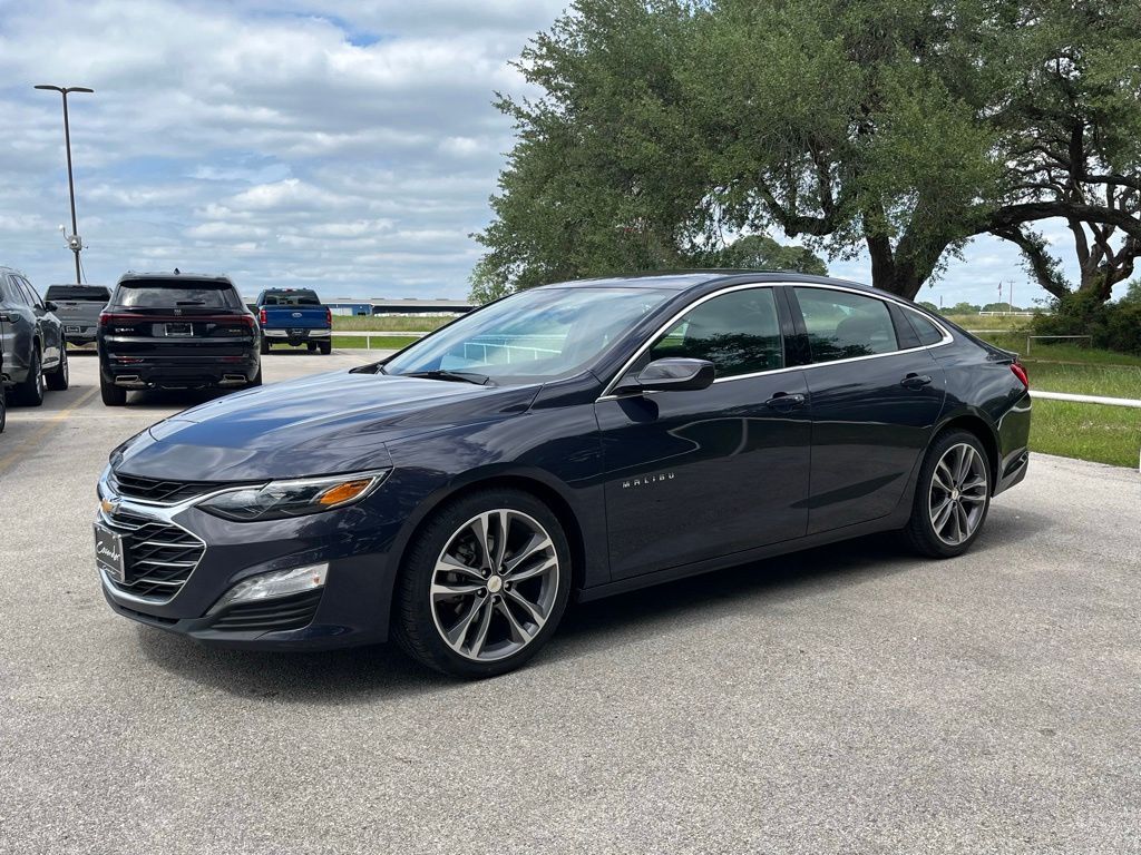 2025 CHEVROLET Malibu