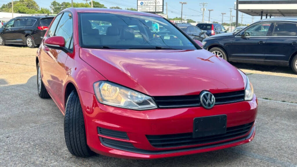 2015 VOLKSWAGEN Golf