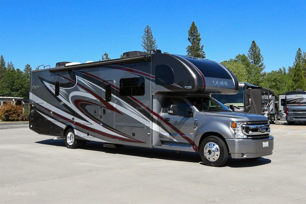 2021 FORD F-600