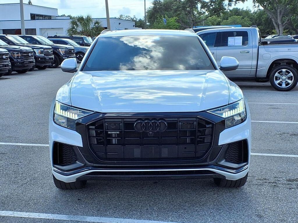 2023 Audi Q8