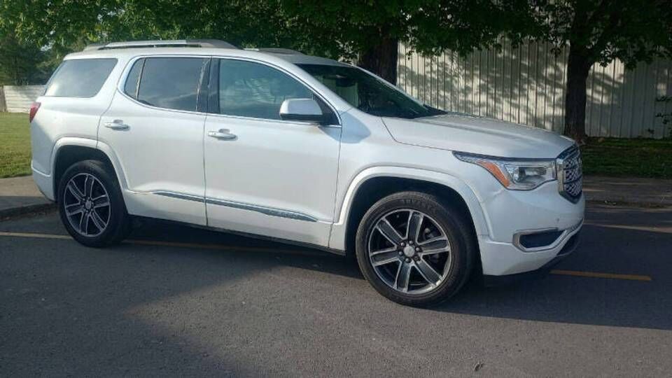2018 GMC Acadia