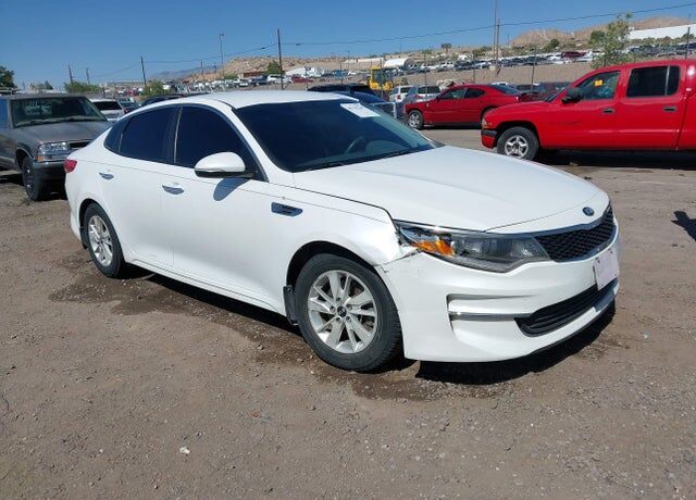2017 KIA Optima
