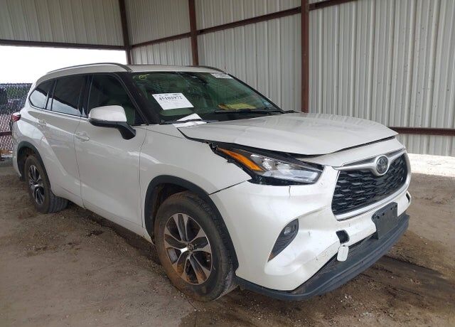 2020 TOYOTA Highlander