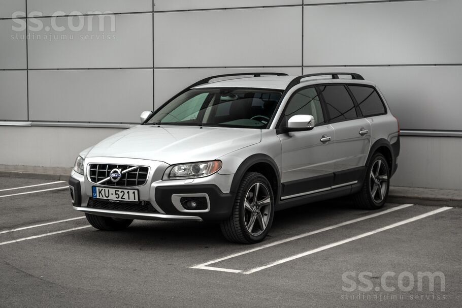 Volvo XC70