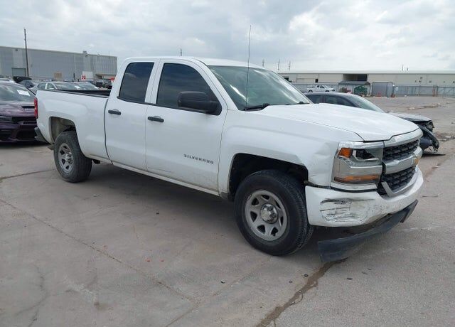 2017 CHEVROLET Silverado
