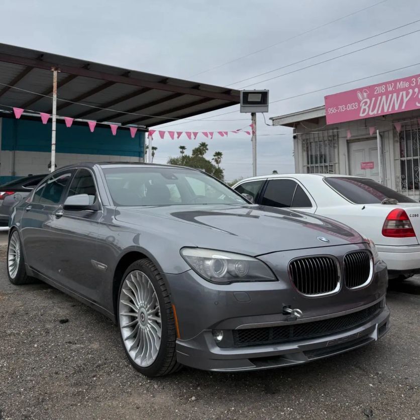 2011 BMW 7 Series