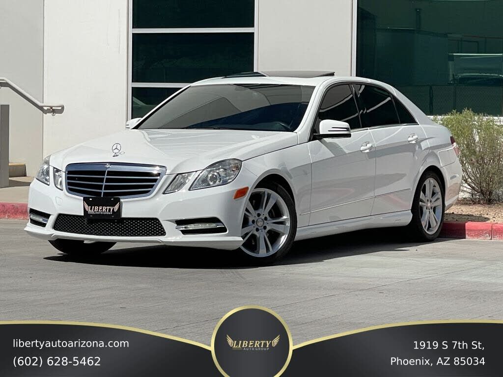 2013 MERCEDES-BENZ E-Class