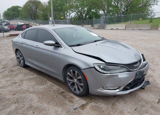 2015 CHRYSLER 200