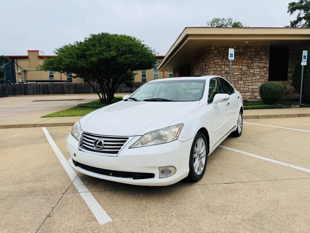 2011 LEXUS ES