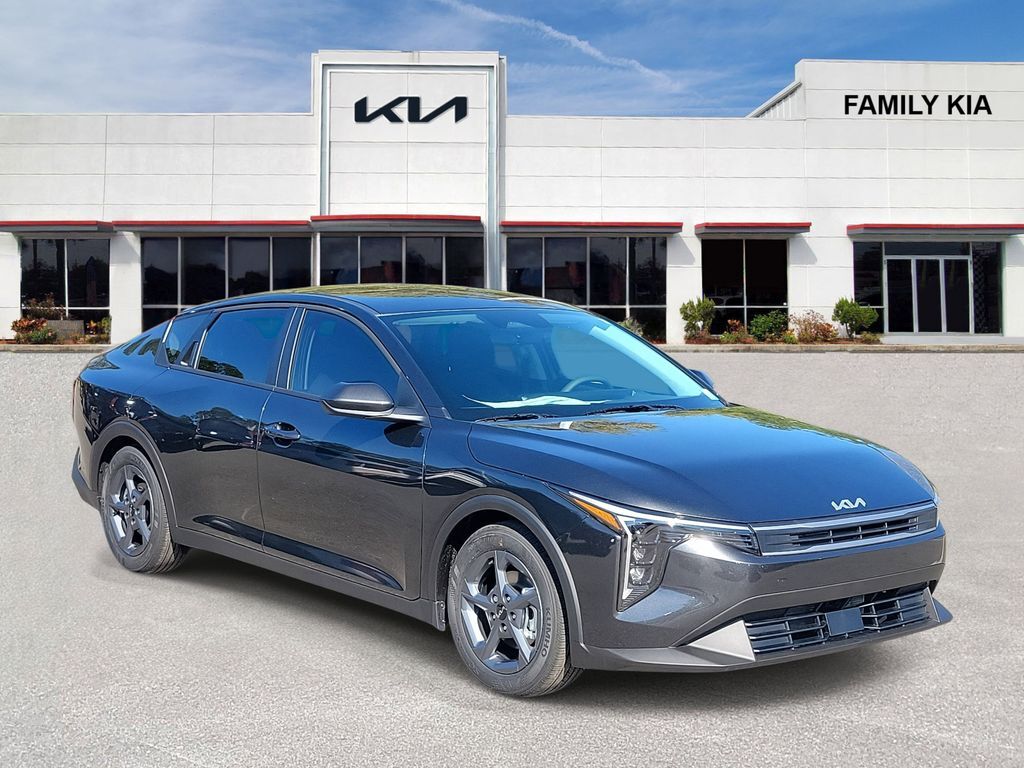 2026 KIA K4