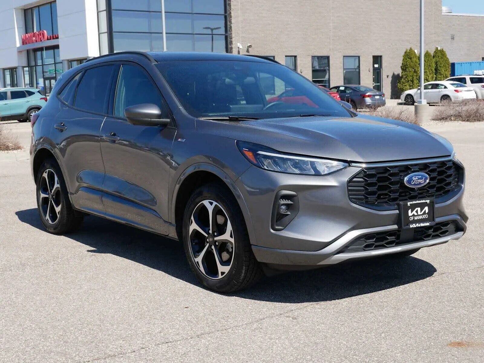 2024 FORD Escape