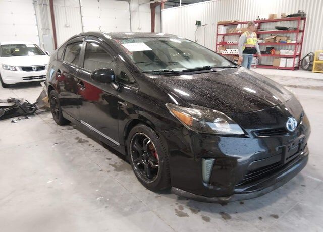 2013 TOYOTA PRIUS