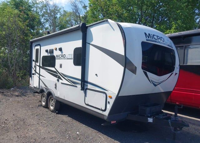 2021 FOREST RIVER Flagstaff Lite Weight Trailers