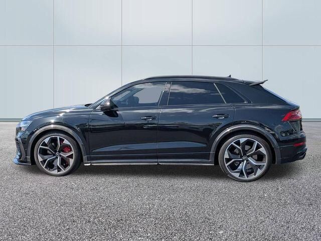 2023 Audi RS Q8