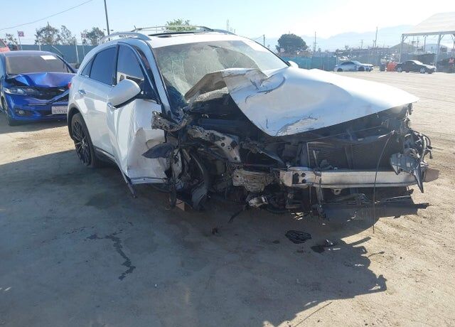2009 INFINITI FX35