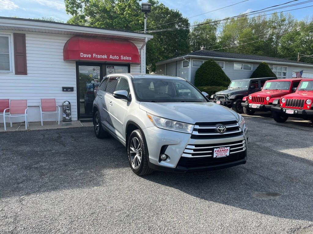 2017 TOYOTA Highlander