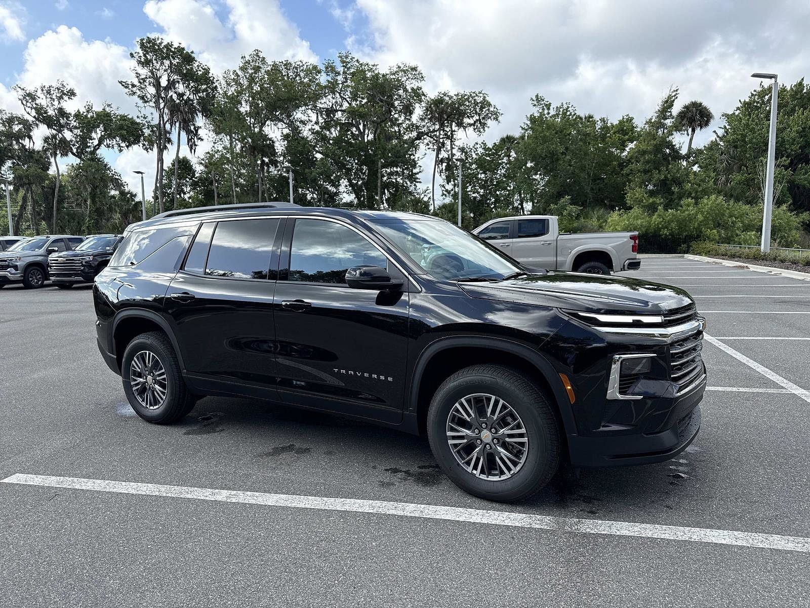 2026 CHEVROLET Traverse