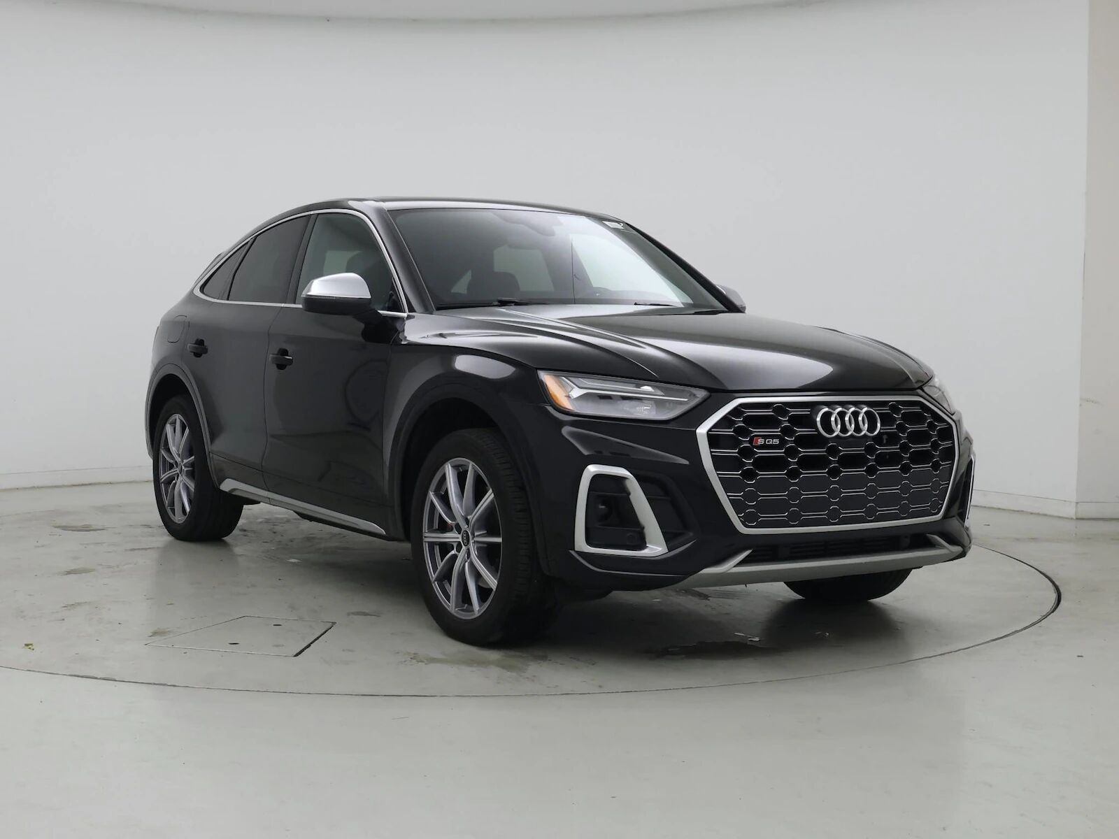 2022 Audi SQ5