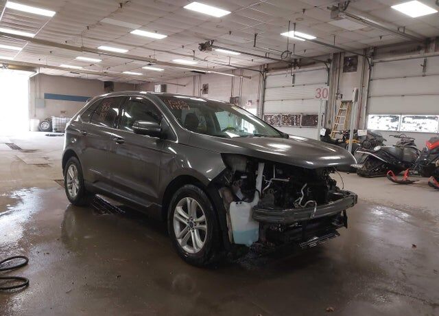 2019 FORD Edge