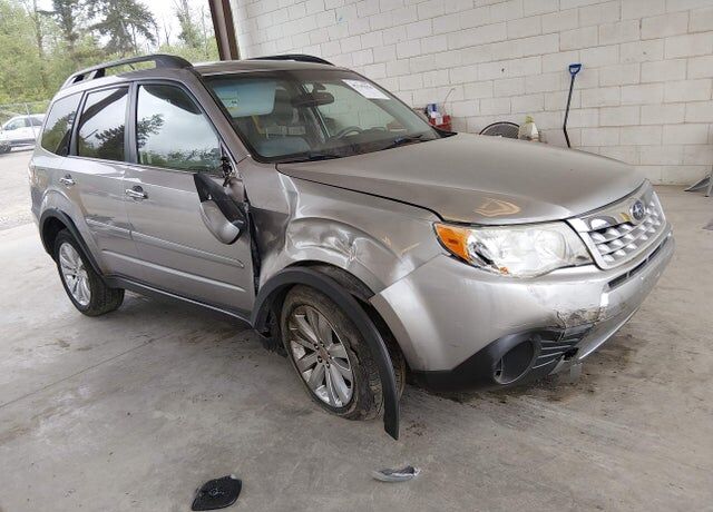 2011 SUBARU Forester