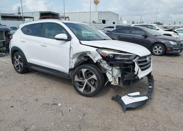 2016 HYUNDAI Tucson