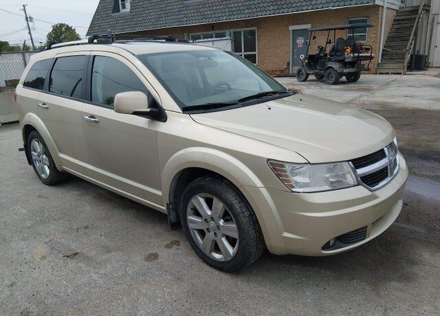 2010 DODGE Journey