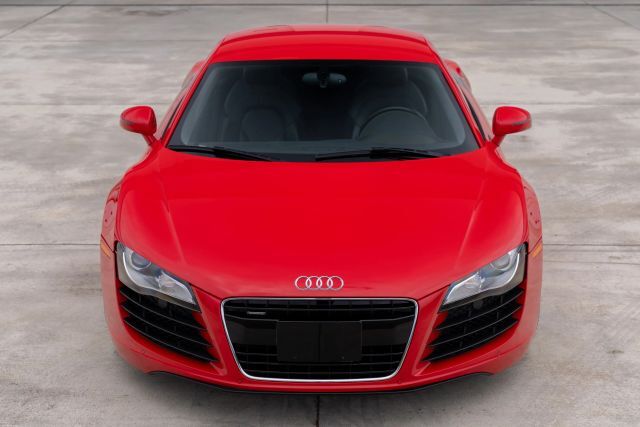 2009 AUDI R8