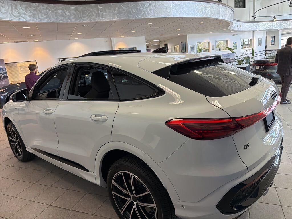 2026 Audi SQ5
