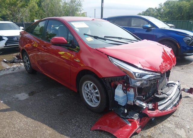 2019 TOYOTA PRIUS