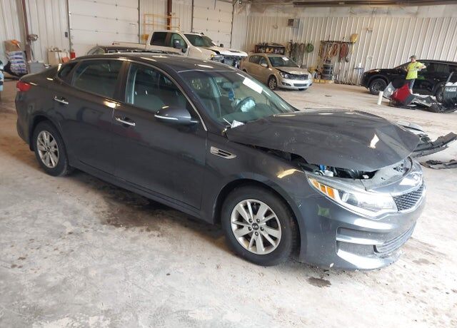 2017 KIA Optima