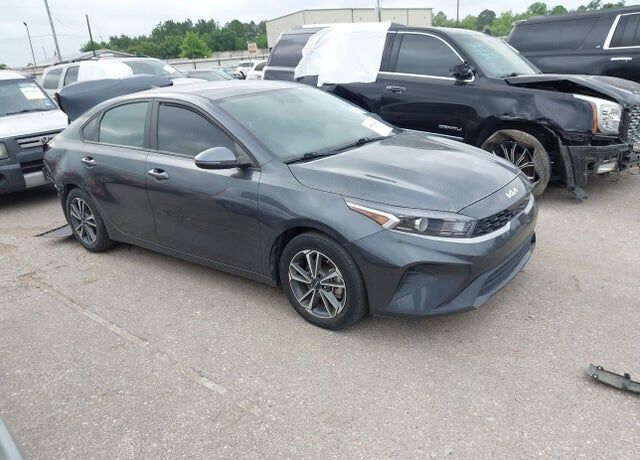 2023 KIA Forte