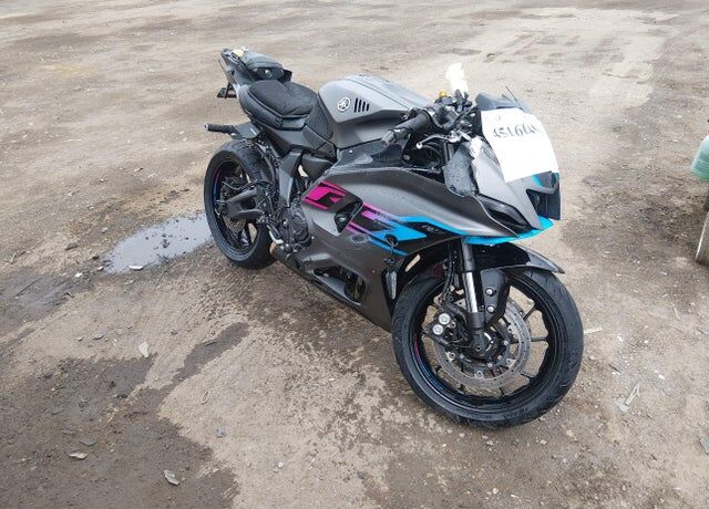 2024 YAMAHA R7