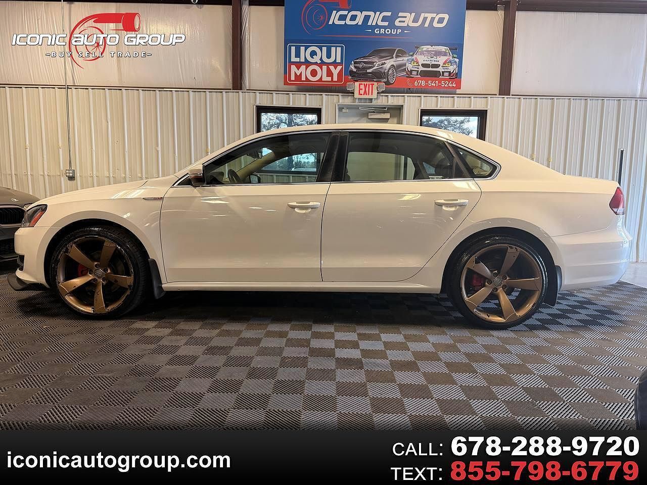 2014 VOLKSWAGEN Passat