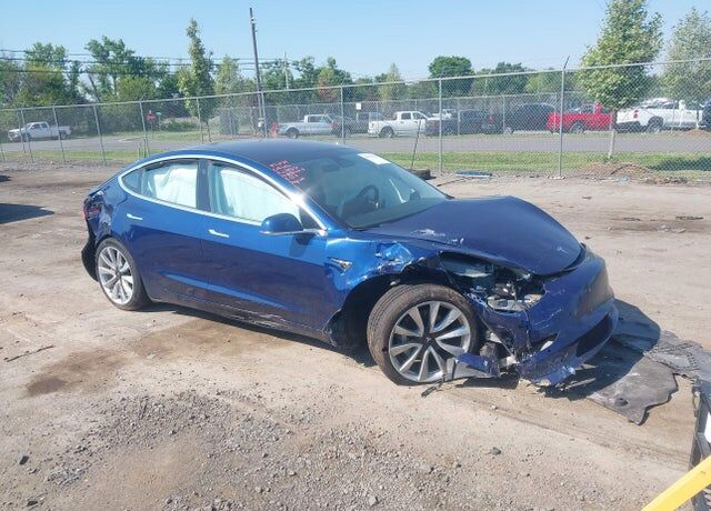 2018 TESLA Model 3