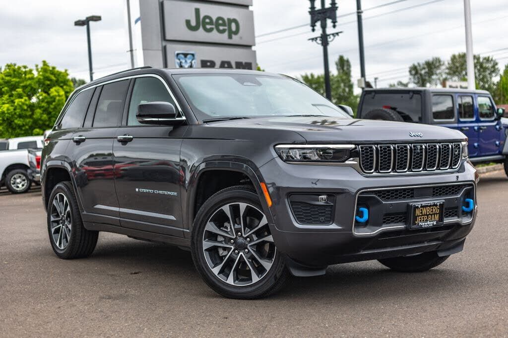 2022 JEEP Grand Cherokee