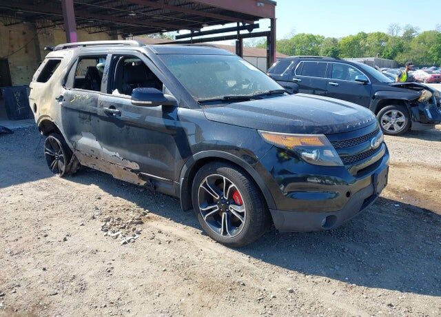 2015 FORD Explorer
