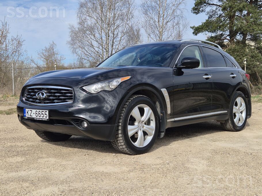 Infiniti FX35