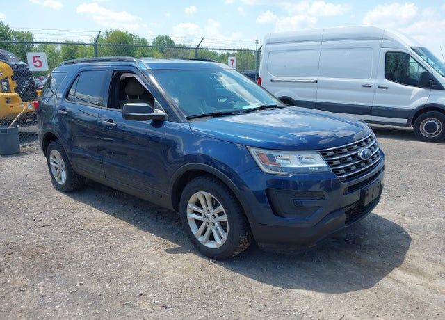 2017 FORD Explorer