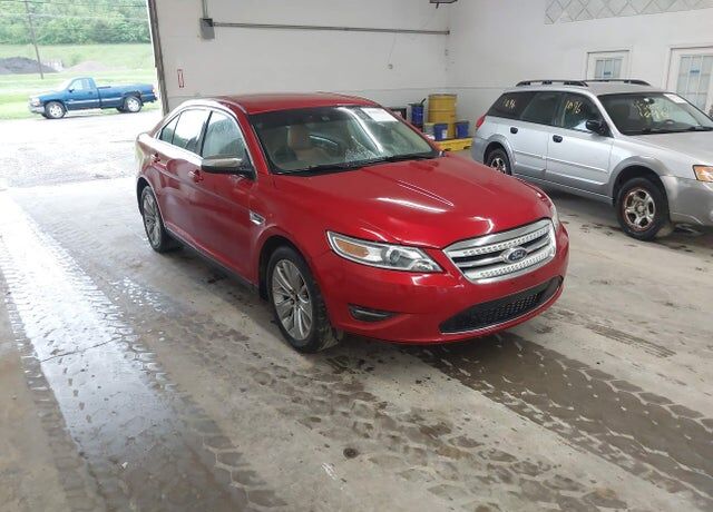 2010 FORD Taurus