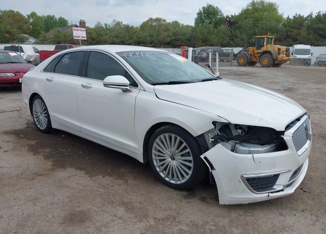 2017 LINCOLN MKZ