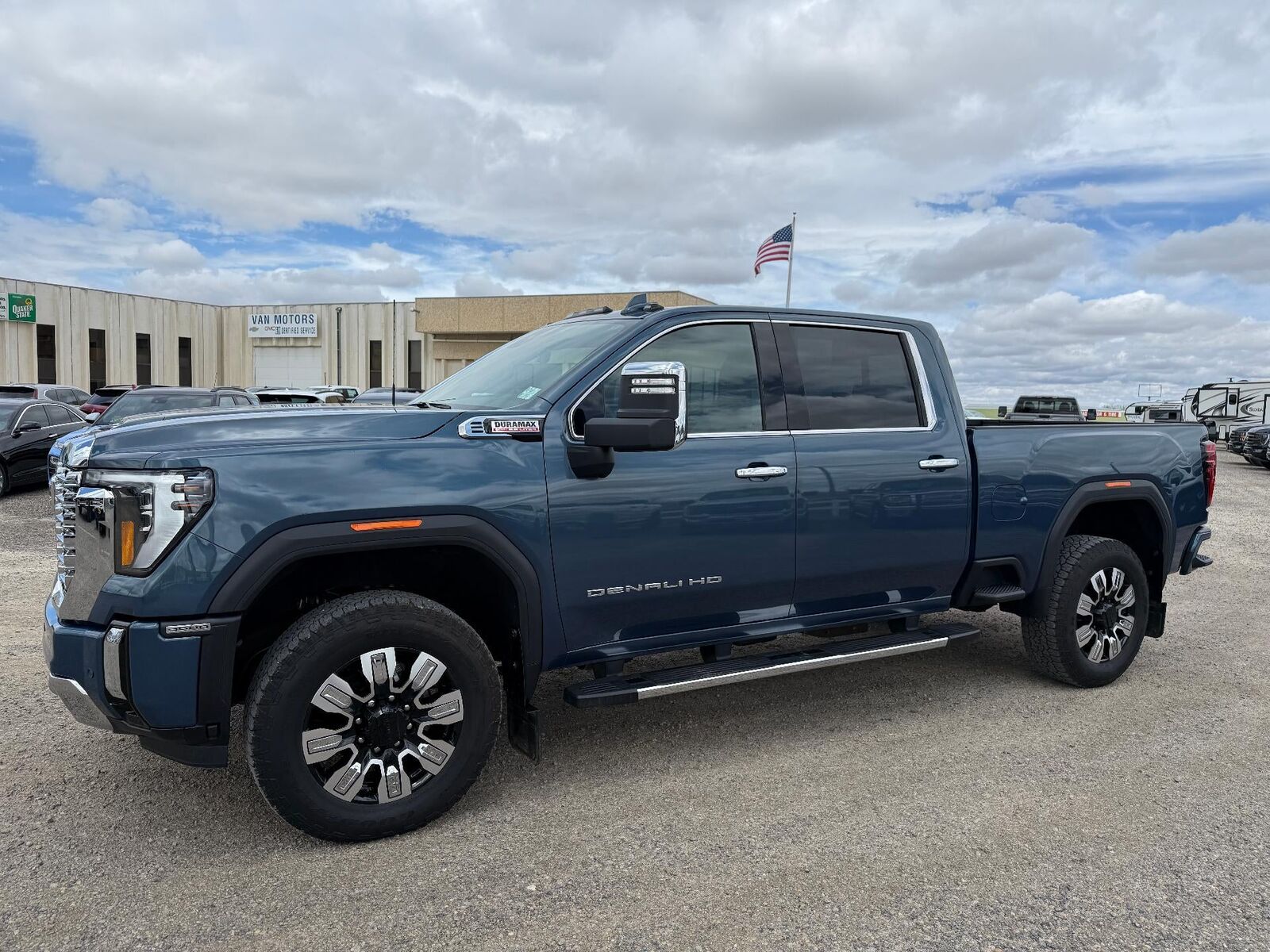 2025 GMC Sierra HD