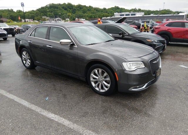 2016 CHRYSLER 300