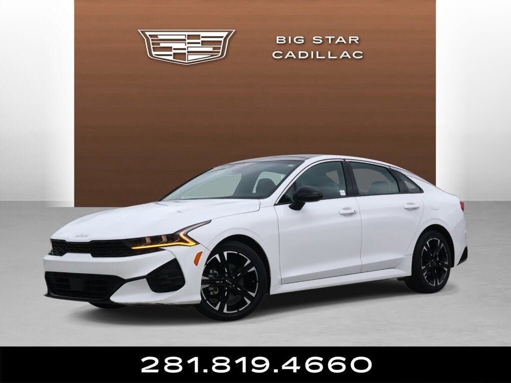 2022 KIA K5
