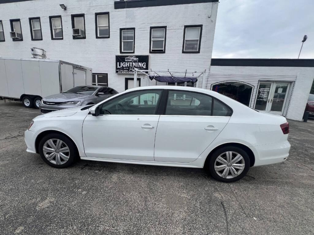 2017 VOLKSWAGEN Jetta
