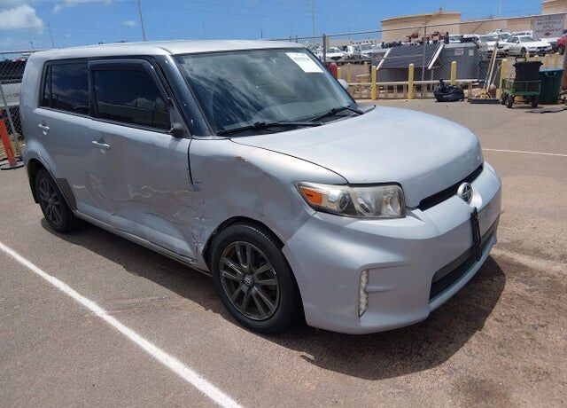 2013 TOYOTA SCION