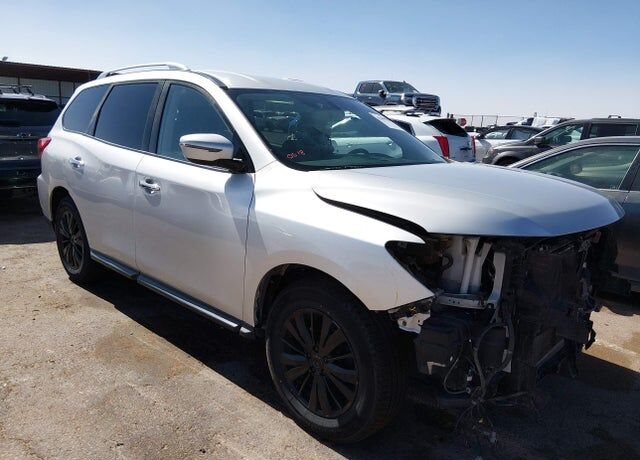 2019 NISSAN Pathfinder
