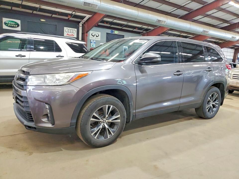 2019 TOYOTA Highlander
